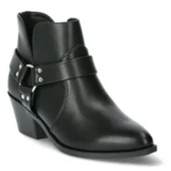Time and Tru Black Ankle Boots with Buckle - Picture 1 of 7